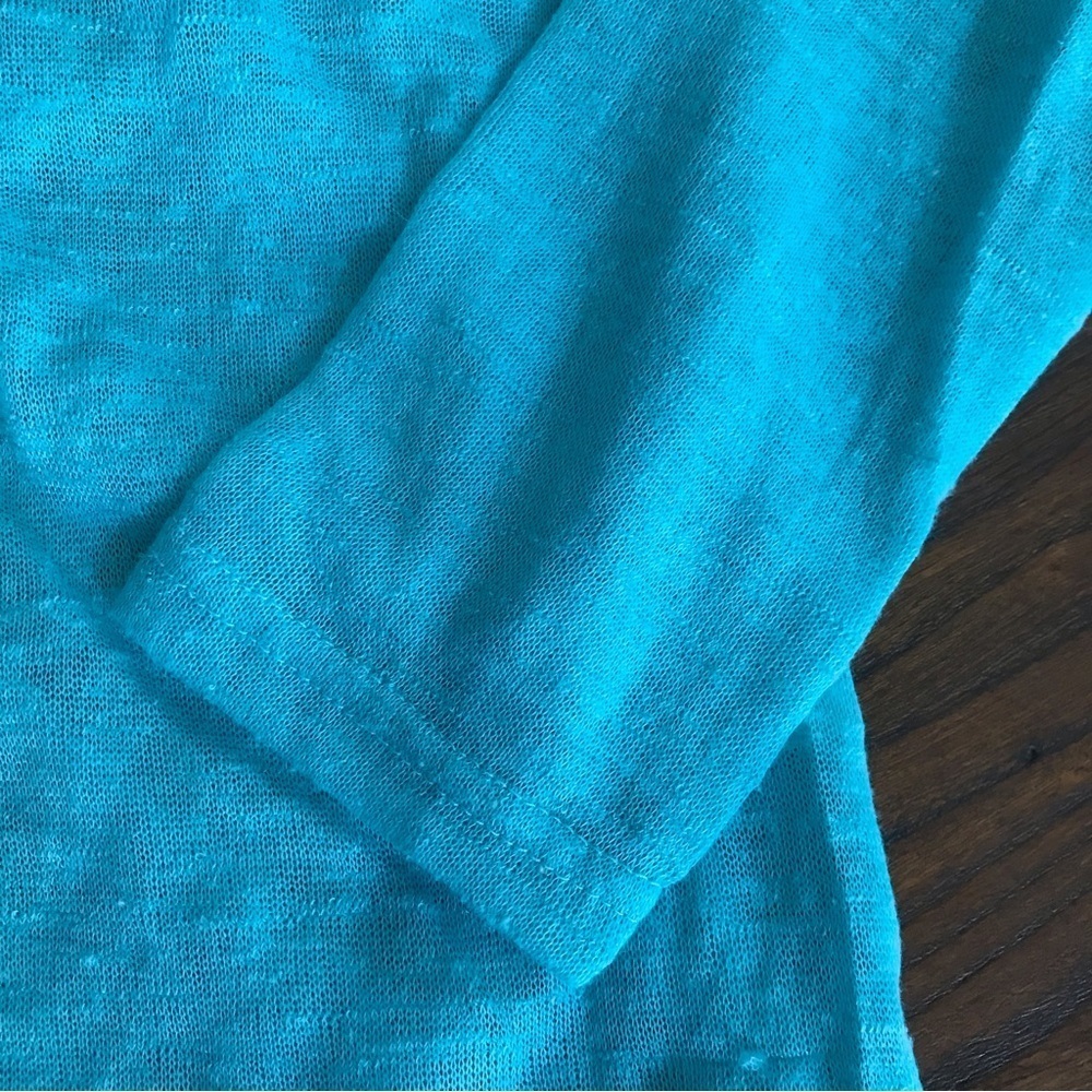 ▪️Turquoise Lightweight Sweater - Picture 3 of 8